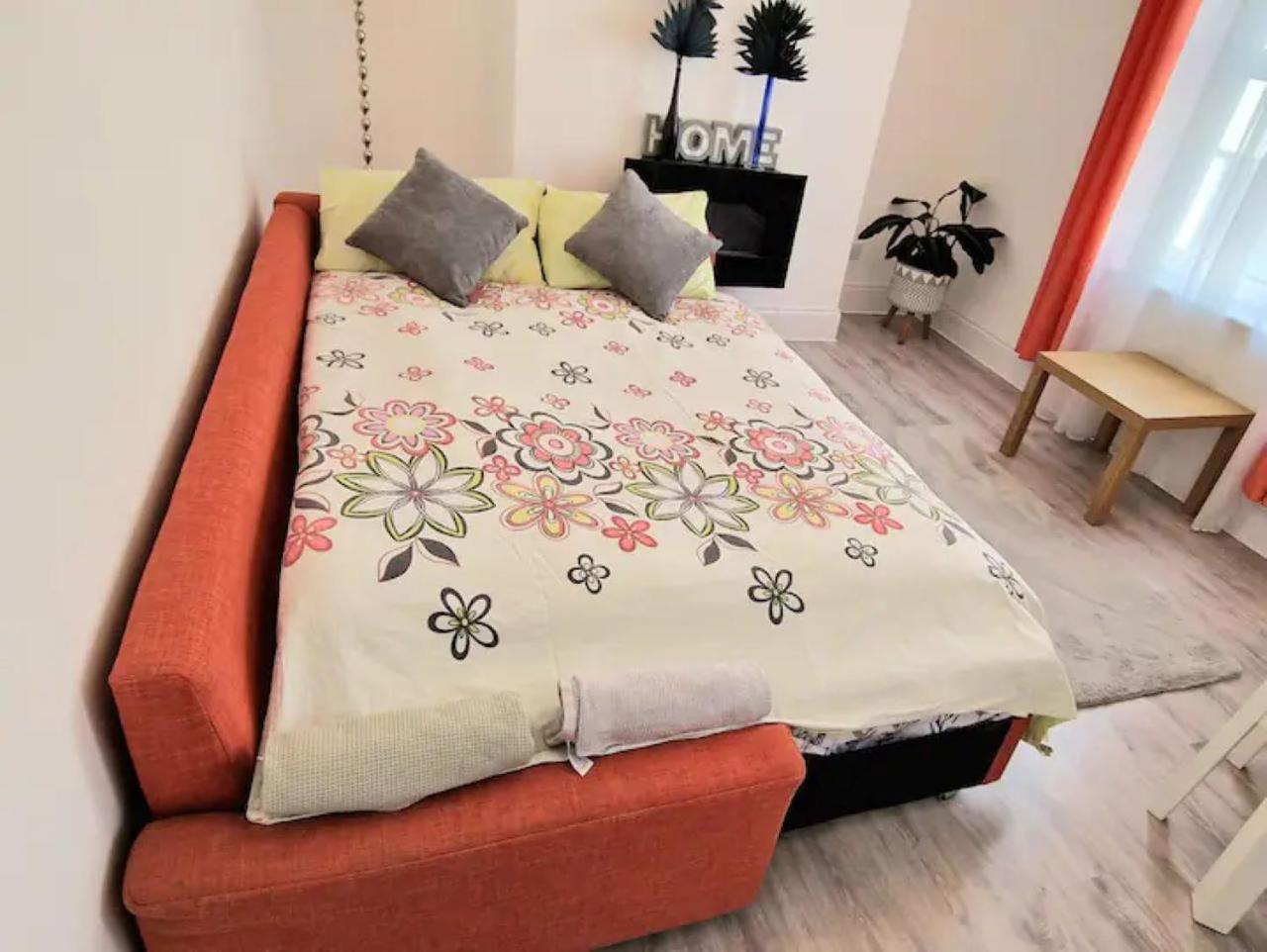 Castle View 2 Bedroom Apartment In Town Centre ヘイスティングス エクステリア 写真